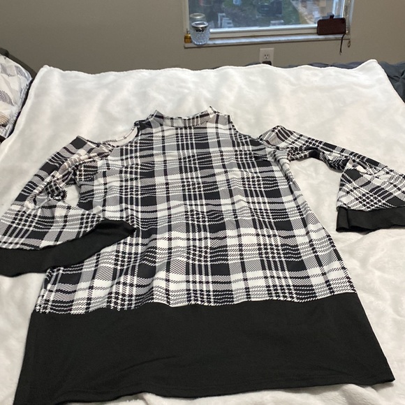 Ladies Dress Size 3XL - Picture 3 of 7